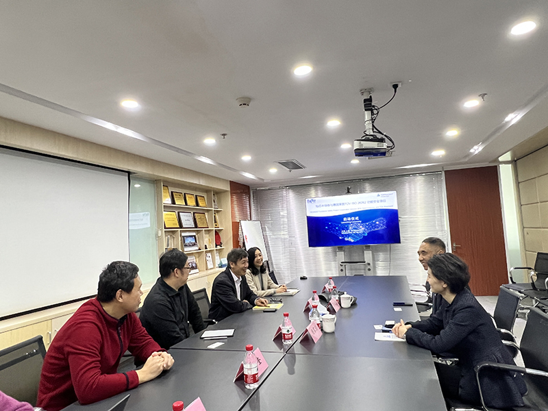 UG环球|官方网站